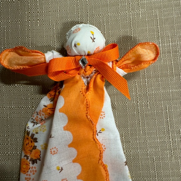 New Handmade Handkerchief 9 In Fall Doll Made In The Appalachian Mountains Of KY - Picture 2 of 8